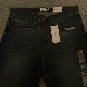 True Craft Men’s Jeans 32/30 *NEVER WORN*